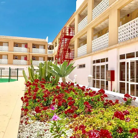 Ocean Front With Pool * طوستا ديل سيلونثيو