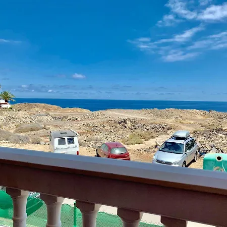 דירה Ocean Front With Pool